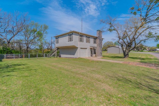 544 Rose Circle, Gordonville, TX 76245