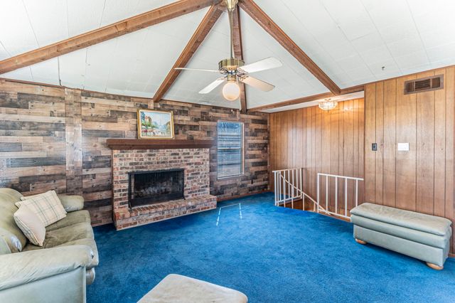 544 Rose Circle, Gordonville, TX 76245