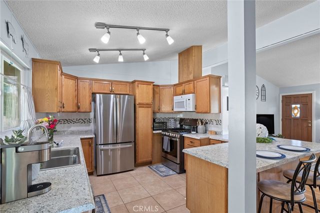 9640 Sharondale, Calimesa, CA 92320