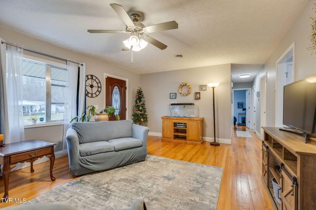 1913 Diana Road, Kingsport, TN 37660