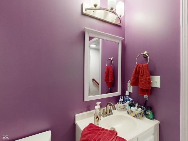 10798 Sweet Creek Trail, Fishers, IN 46037