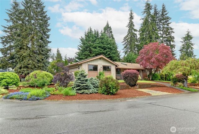5216 133rd Street SE, Everett, WA 98208