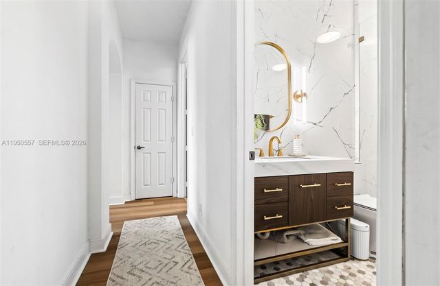 5923 NW 54th Cir, Coral Springs, FL 33067