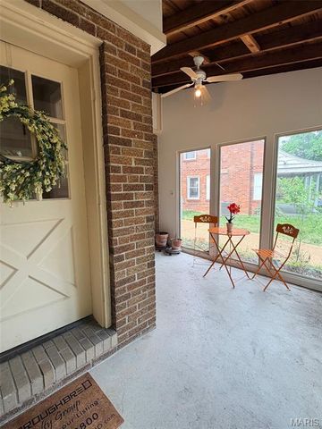 509 Country Club Drive, Pasadena Park, MO 63121
