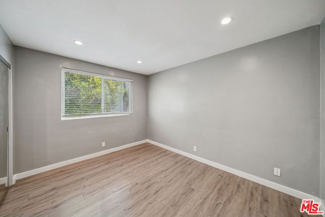 252 S New Hampshire 4, Los Angeles, CA 90004