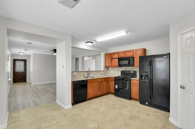6507 Bluestone Springs Lane, Spring, TX 77379