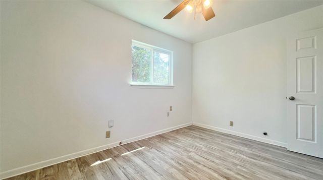 5429 Farnsworth Avenue, Fort Worth, TX 76107