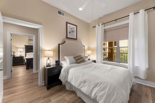 1001 The Cape RD, Horseshoe Bay, TX 78657