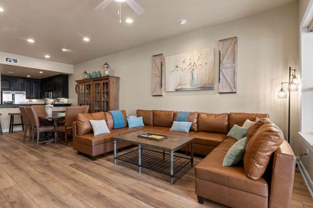 1001 The Cape RD, Horseshoe Bay, TX 78657