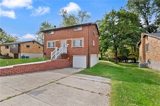 248 Shenandoah Dr, Penn Hills, PA 15235