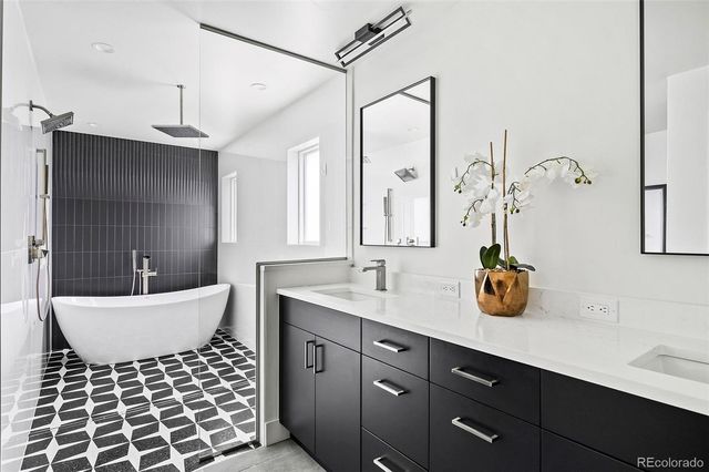 3961 S Clermont Street, Cherry Hills Village, CO 80113