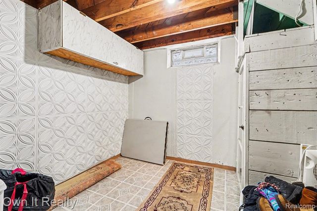 1647 Stewart Avenue, Lincoln Park, MI 48146