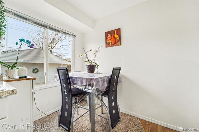 1647 Stewart Avenue, Lincoln Park, MI 48146