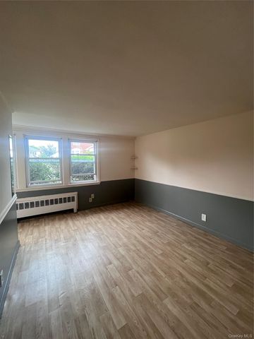 348 E Beech Street Lower, Long Beach, NY 11561