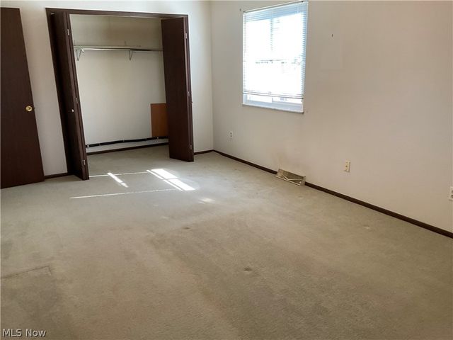 37818 Lake Shore Boulevard, Eastlake, OH 44095