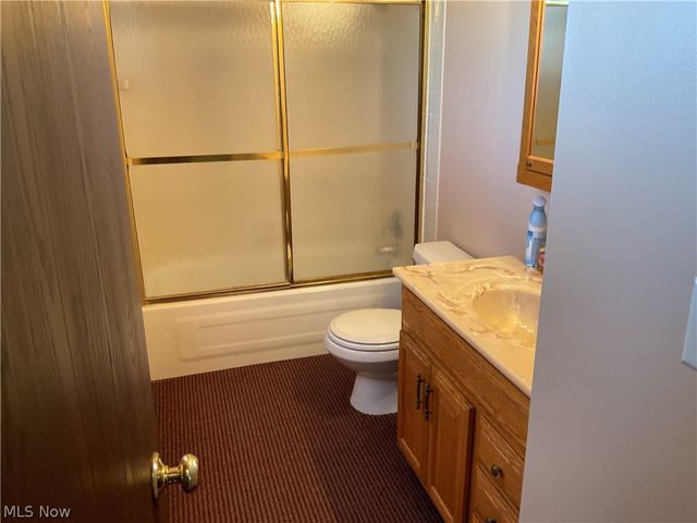 37818 Lake Shore Boulevard, Eastlake, OH 44095