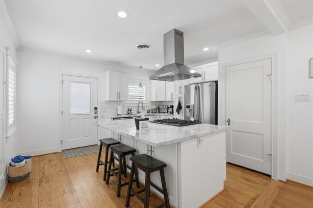1144 Dorothy Street, Houston, TX 77008