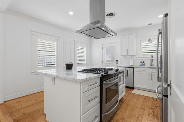 1144 Dorothy Street, Houston, TX 77008