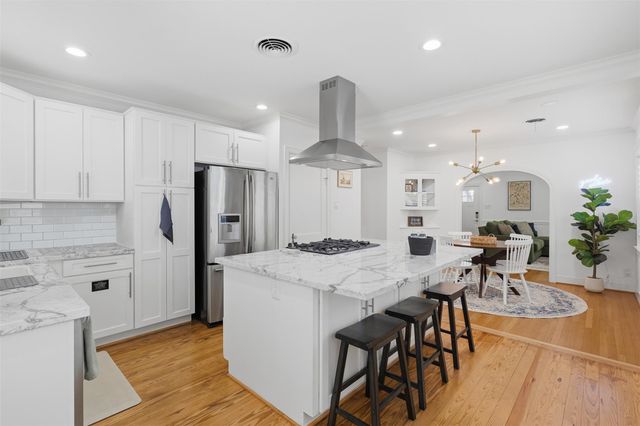 1144 Dorothy Street, Houston, TX 77008