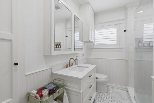 1144 Dorothy Street, Houston, TX 77008