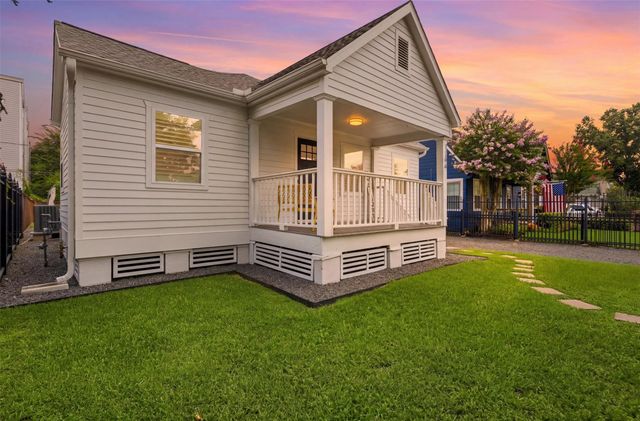 1144 Dorothy Street, Houston, TX 77008