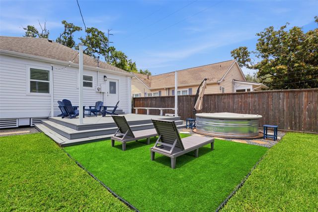 1144 Dorothy Street, Houston, TX 77008