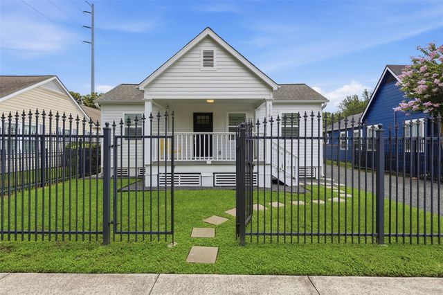 1144 Dorothy Street, Houston, TX 77008