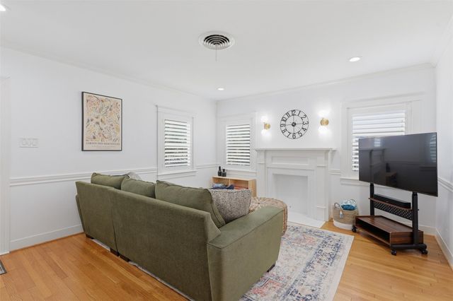 1144 Dorothy Street, Houston, TX 77008