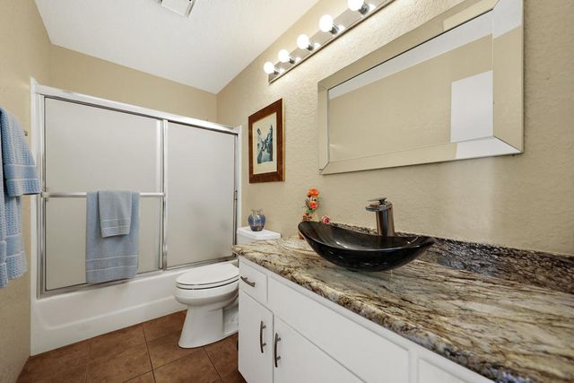 2701 E Mesquite Avenue Z136, Palm Springs, CA 92264