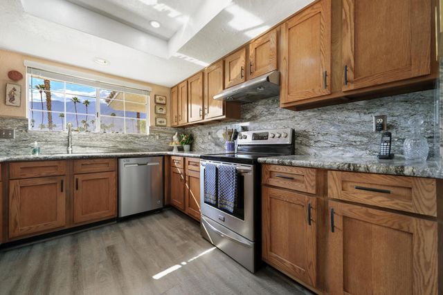 2701 E Mesquite Avenue Z136, Palm Springs, CA 92264