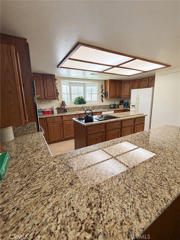 8553 Lowman, Downey, CA 90240