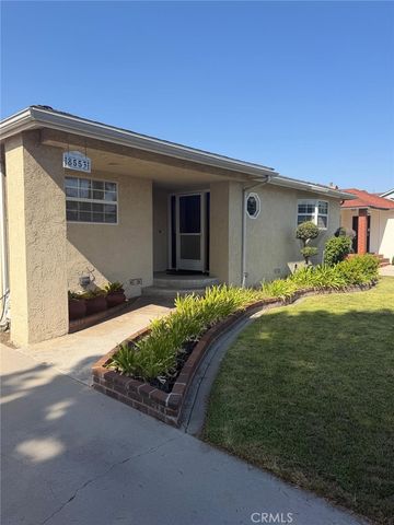 8553 Lowman, Downey, CA 90240
