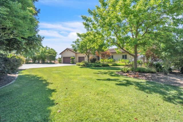 8654 Bradshaw Rd, Elk Grove, CA 95624