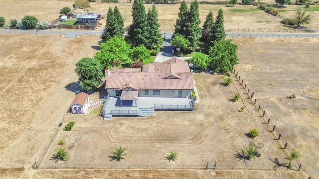 8654 Bradshaw Rd, Elk Grove, CA 95624