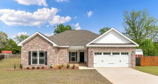 272 Maree Drive, Daleville, AL 36322