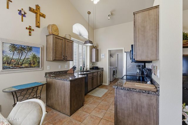 6108 S CASSIA Drive, Gold Canyon, AZ 85118