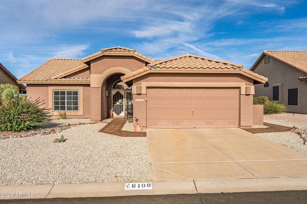 6108 S CASSIA Drive, Gold Canyon, AZ 85118