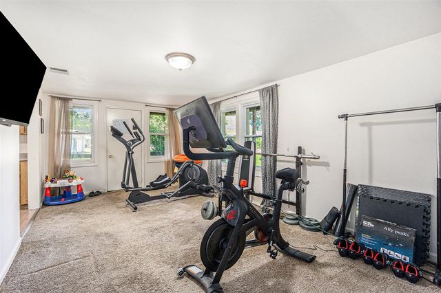 15645 Rich Lane, Hickory Corners, MI 49060