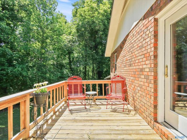 3513 Cedar Lane, Guntersville, AL 35976