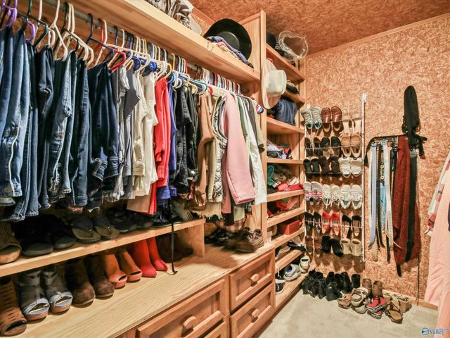3513 Cedar Lane, Guntersville, AL 35976