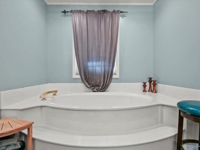 3513 Cedar Lane, Guntersville, AL 35976