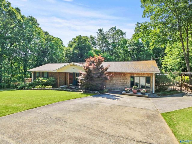 3513 Cedar Lane, Guntersville, AL 35976