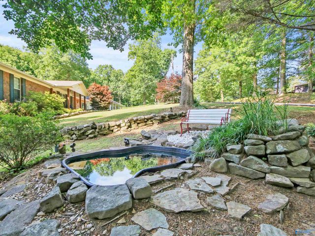 3513 Cedar Lane, Guntersville, AL 35976