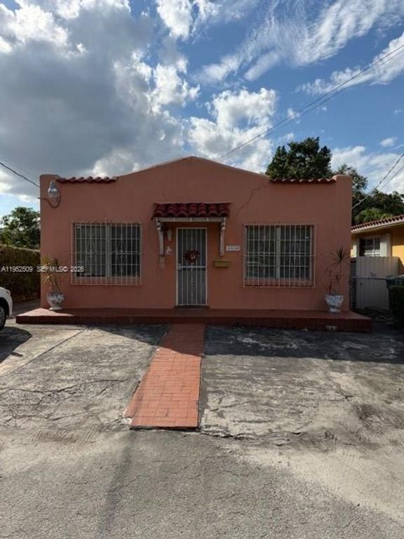 2330 SW 58th Ave, Miami, FL 33155