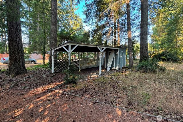 19111 19th Street SW, Lakebay, WA 98349