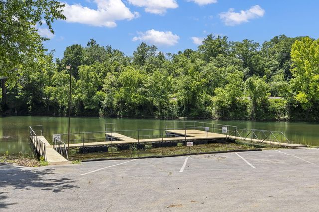 403 Veterans Boulevard 15, Branson, MO 65616