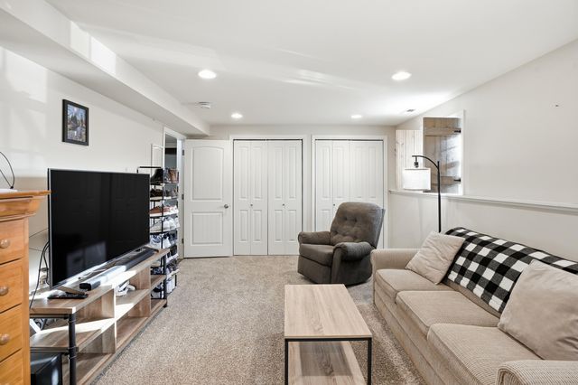 12817 Knight Street, Cedar Lake, IN 46303