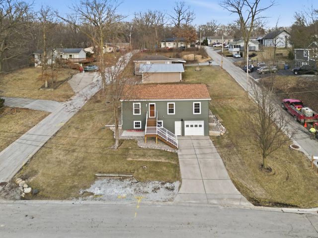 12817 Knight Street, Cedar Lake, IN 46303