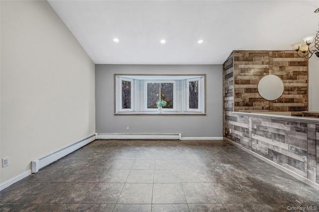 43 Madeline Road, Ridge, NY 11961