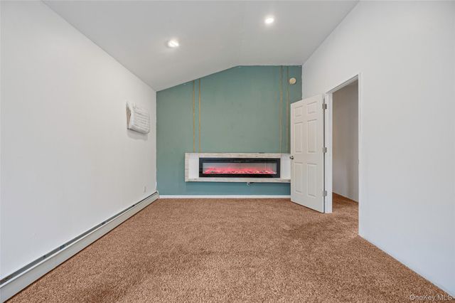 43 Madeline Road, Ridge, NY 11961